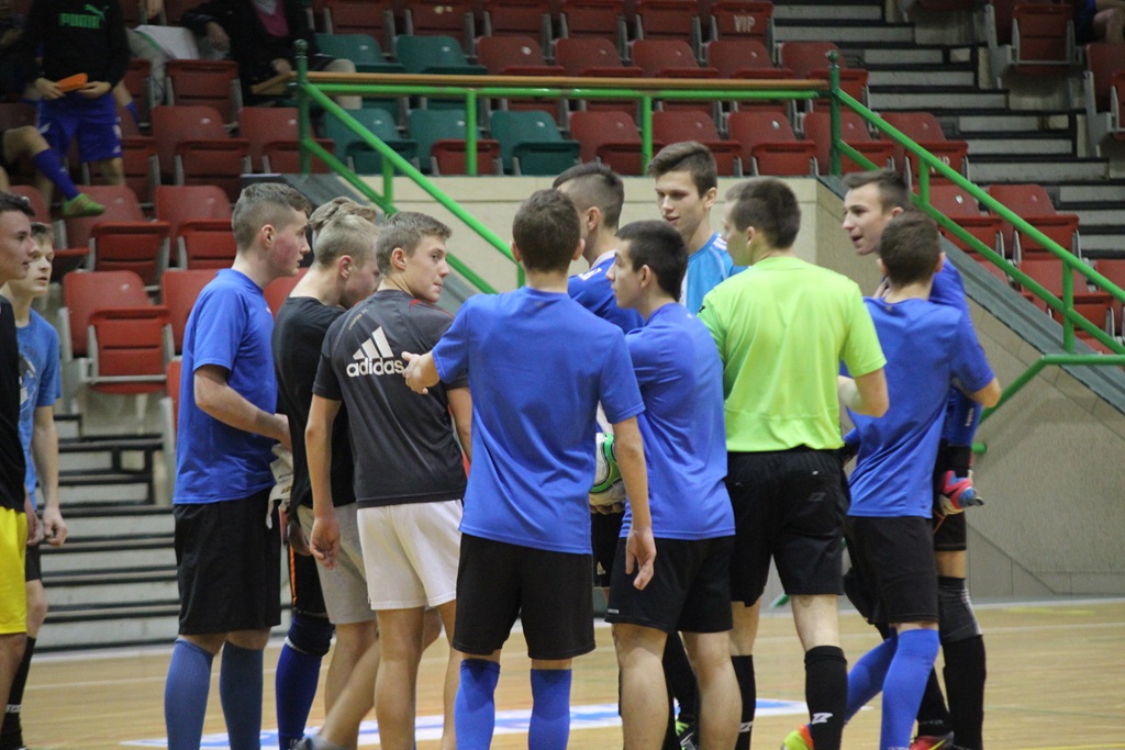 Pierwszy dzień rywalizacji w OSiR Futsal Cup za nami