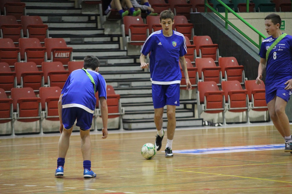 Pierwszy dzień rywalizacji w OSiR Futsal Cup za nami