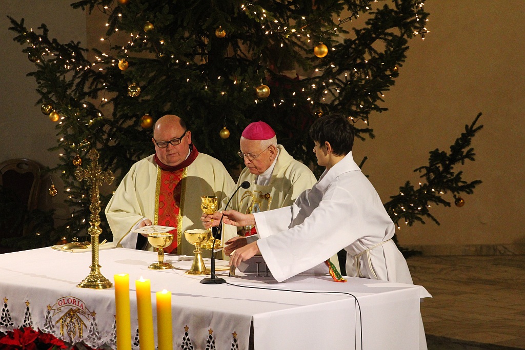 Spotkanie opłatkowe osób niepełnosprawnych w CS JP II
