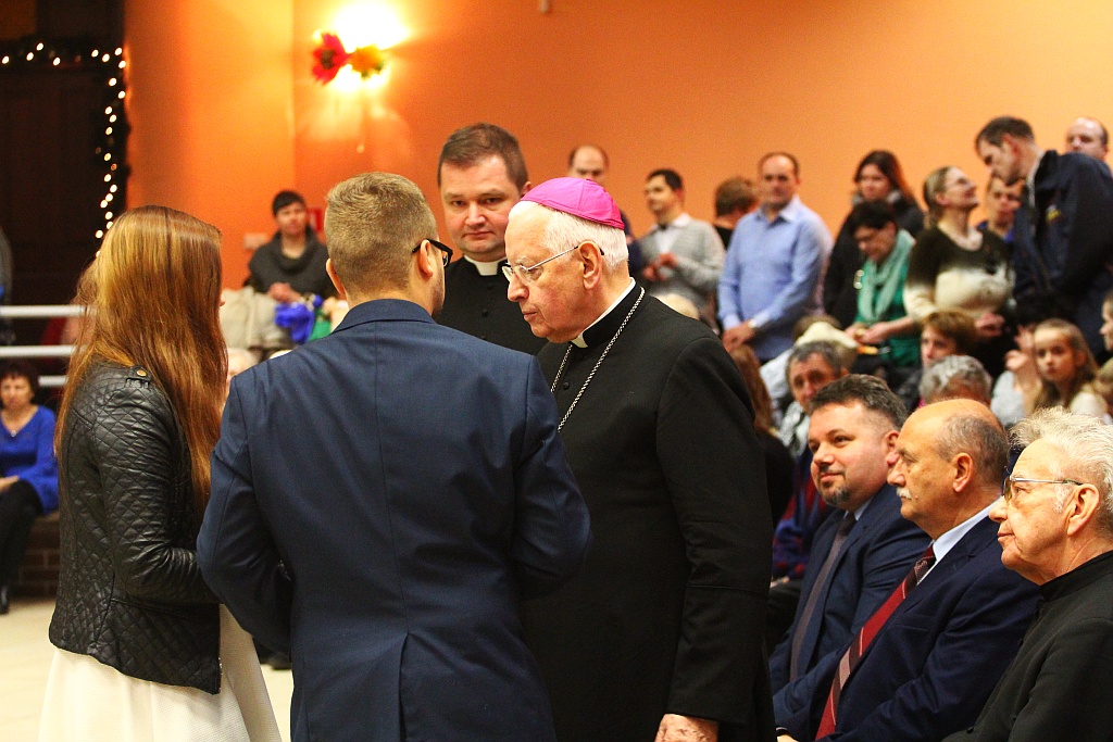 Spotkanie opłatkowe osób niepełnosprawnych w CS JP II
