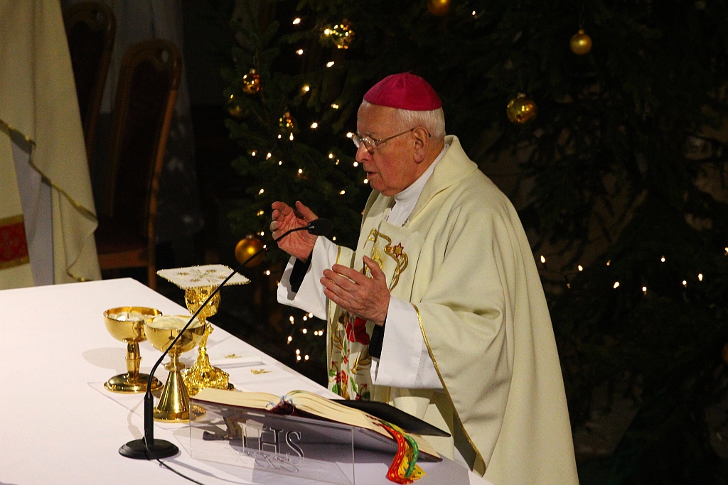 Spotkanie opłatkowe osób niepełnosprawnych w CS JP II
