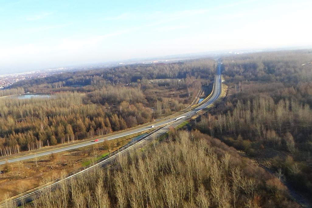 Budowa drogi ekspresowej S3 pod Legnicą z lotu ptaka