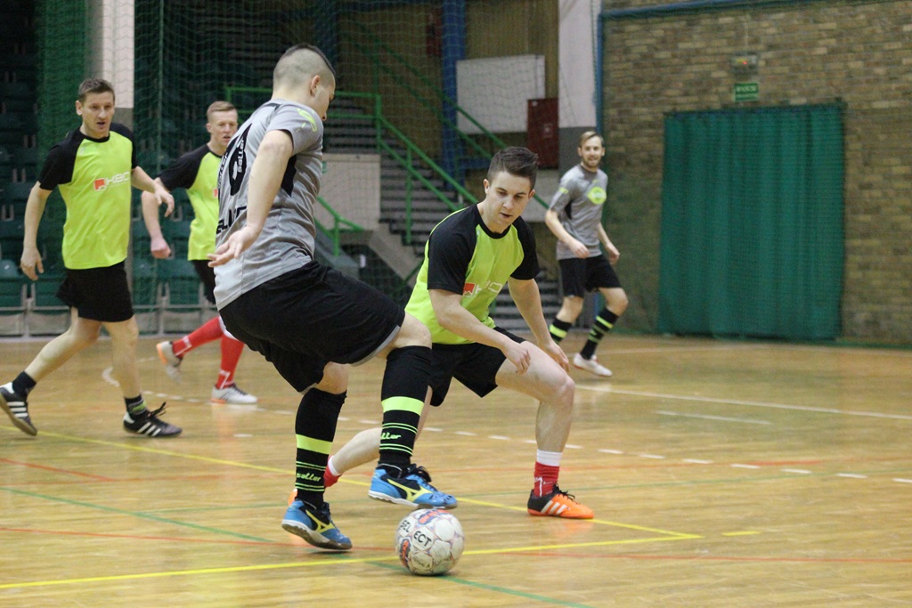 2. LLH: W dalszym ciągu nie ma mocnych na United Team