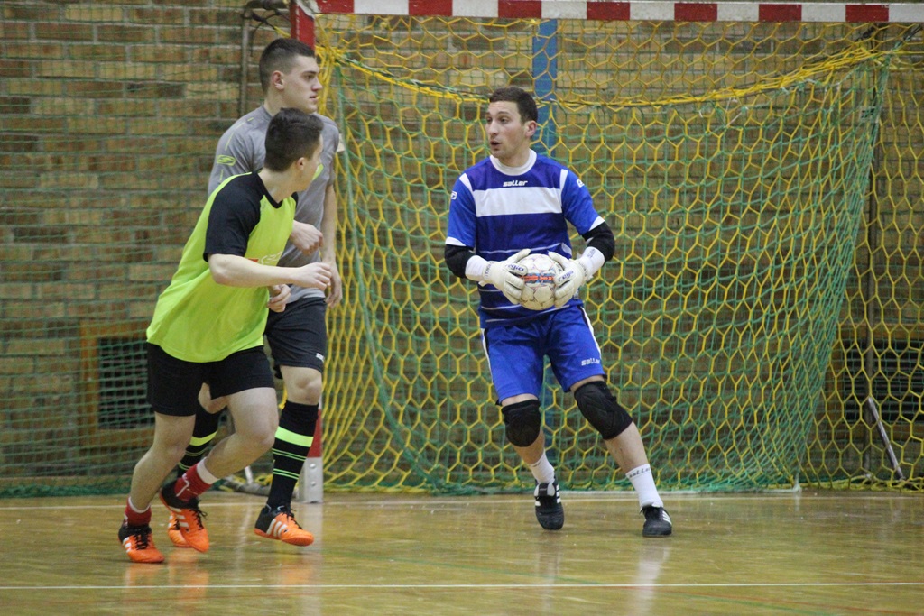 2. LLH: W dalszym ciągu nie ma mocnych na United Team