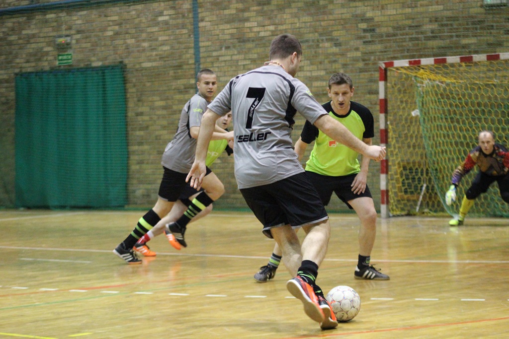 2. LLH: W dalszym ciągu nie ma mocnych na United Team