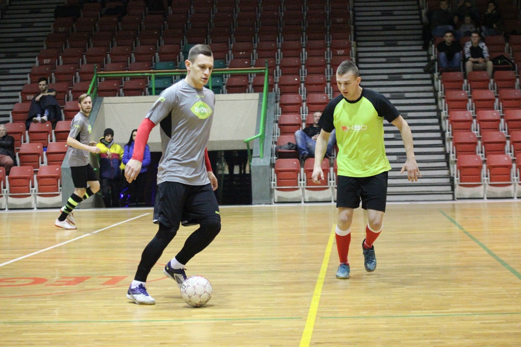 2. LLH: W dalszym ciągu nie ma mocnych na United Team
