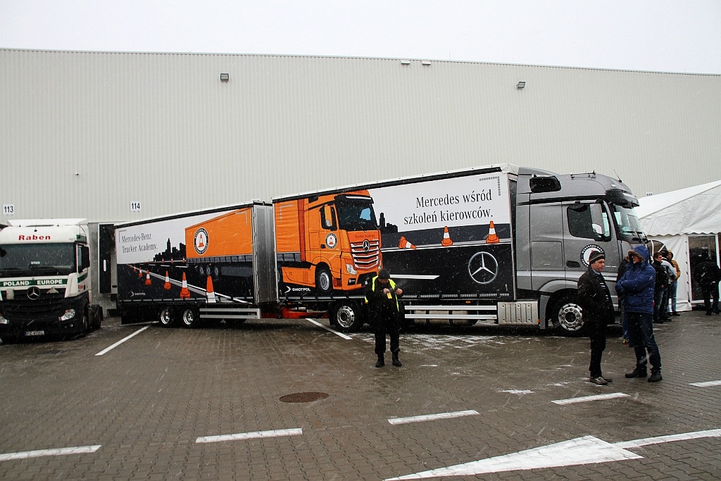 Raben  Logistics Polska pokazał się od kuchni i zaplecza
