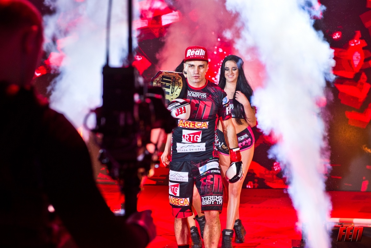 Paweł Biszczak nowym mistrzem Fight Exclusive Night!