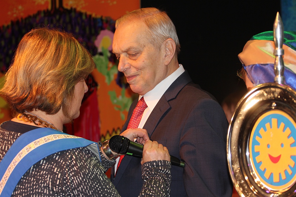 Kazimierz Pleśniak z legnickiego TPD otrzymał Order Uśmiechu