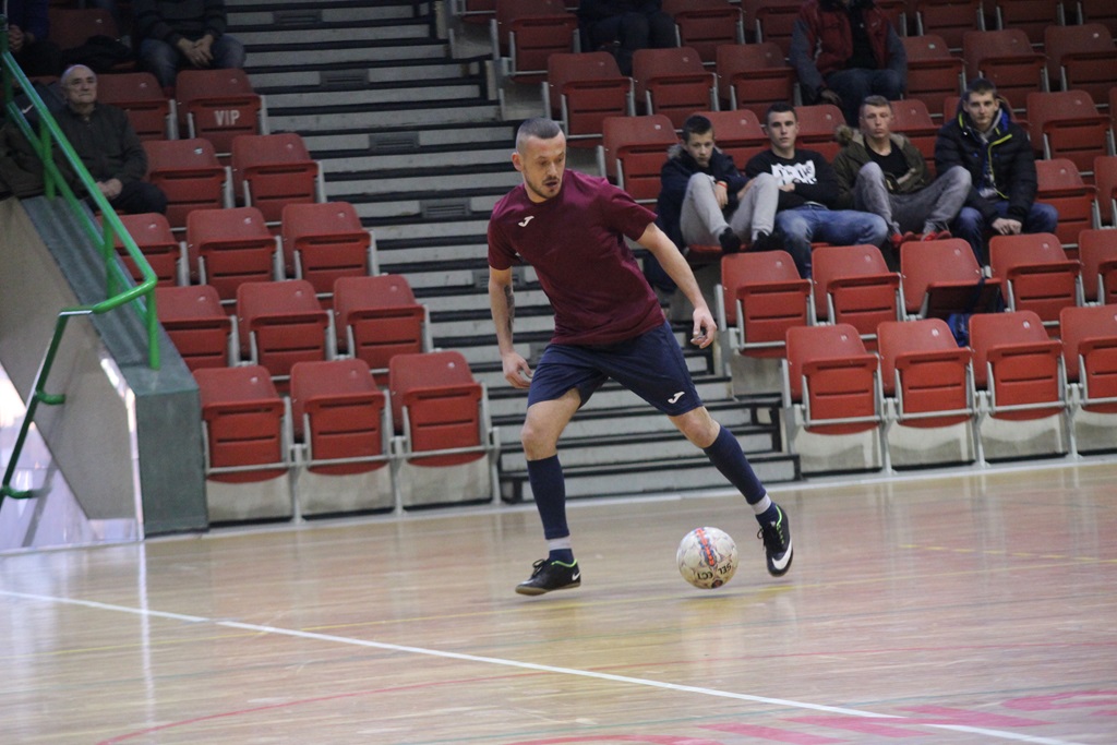 1. LLH: Fire włączył się do walki o futsalowe mistrzostwo