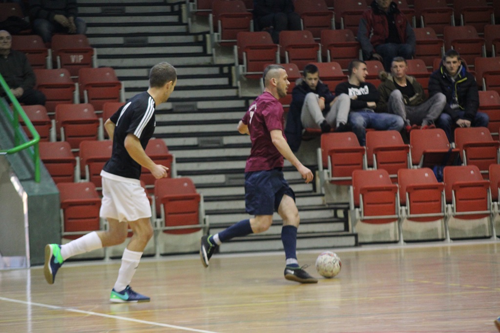 1. LLH: Fire włączył się do walki o futsalowe mistrzostwo