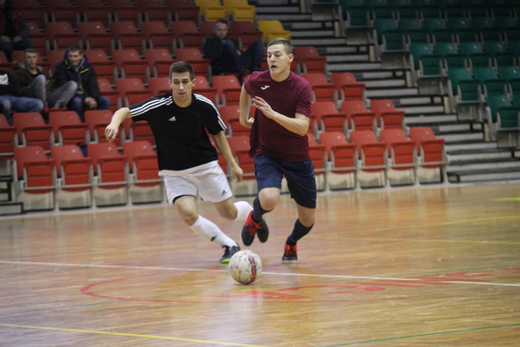 1. LLH: Fire włączył się do walki o futsalowe mistrzostwo