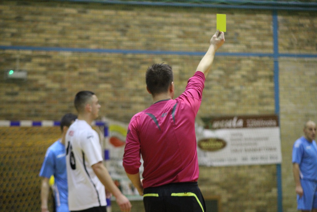 1. LLH: Fire włączył się do walki o futsalowe mistrzostwo