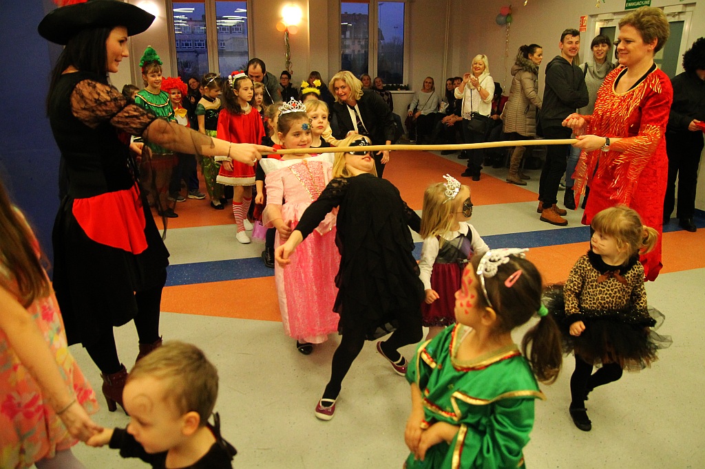 Charytatywny Bal Przebierańców dla Sary Nowak w SDK Kopernik