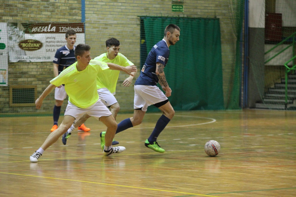 1. LLH: Fire włączył się do walki o futsalowe mistrzostwo