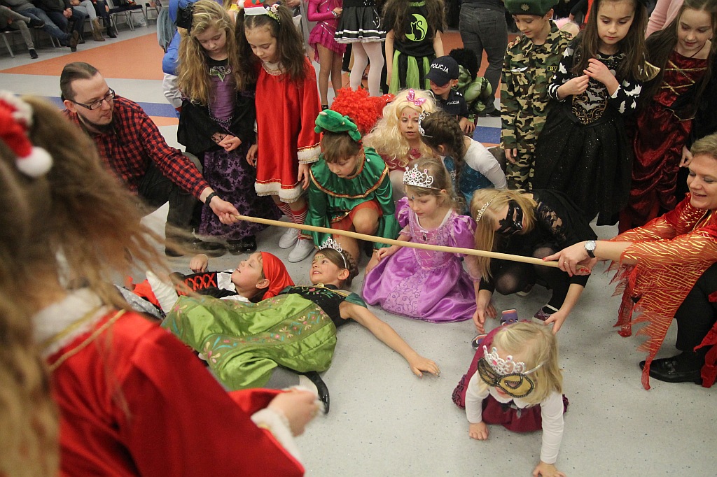 Charytatywny Bal Przebierańców dla Sary Nowak w SDK Kopernik