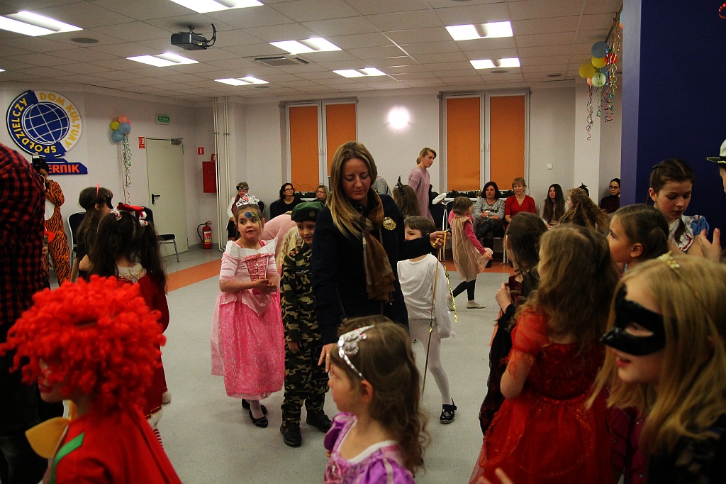 Charytatywny Bal Przebierańców dla Sary Nowak w SDK Kopernik