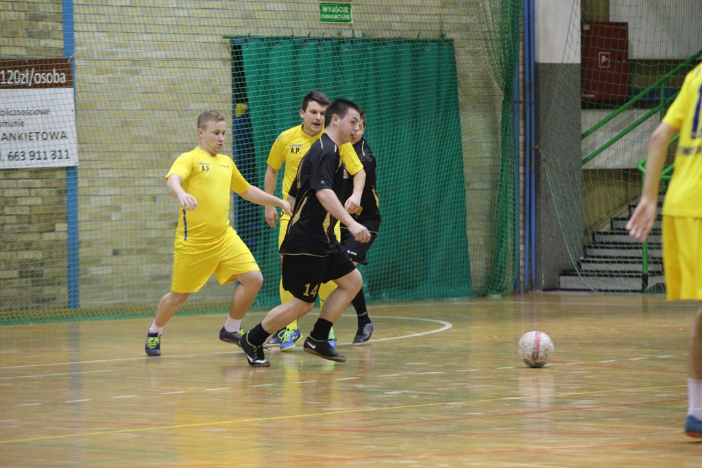 1. LLH: Fire włączył się do walki o futsalowe mistrzostwo