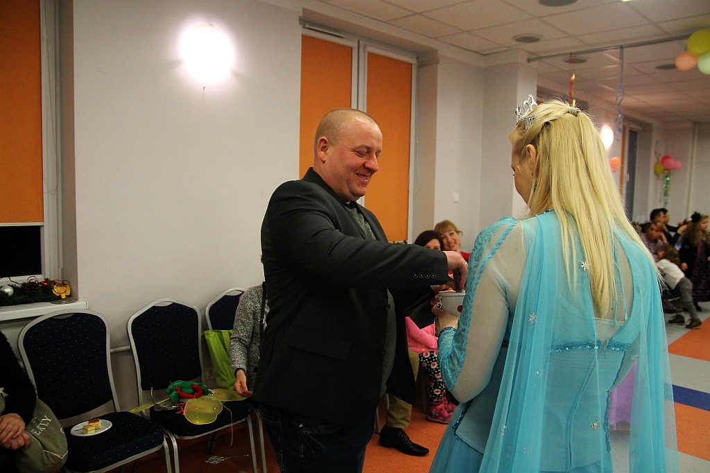 Charytatywny Bal Przebierańców dla Sary Nowak w SDK Kopernik