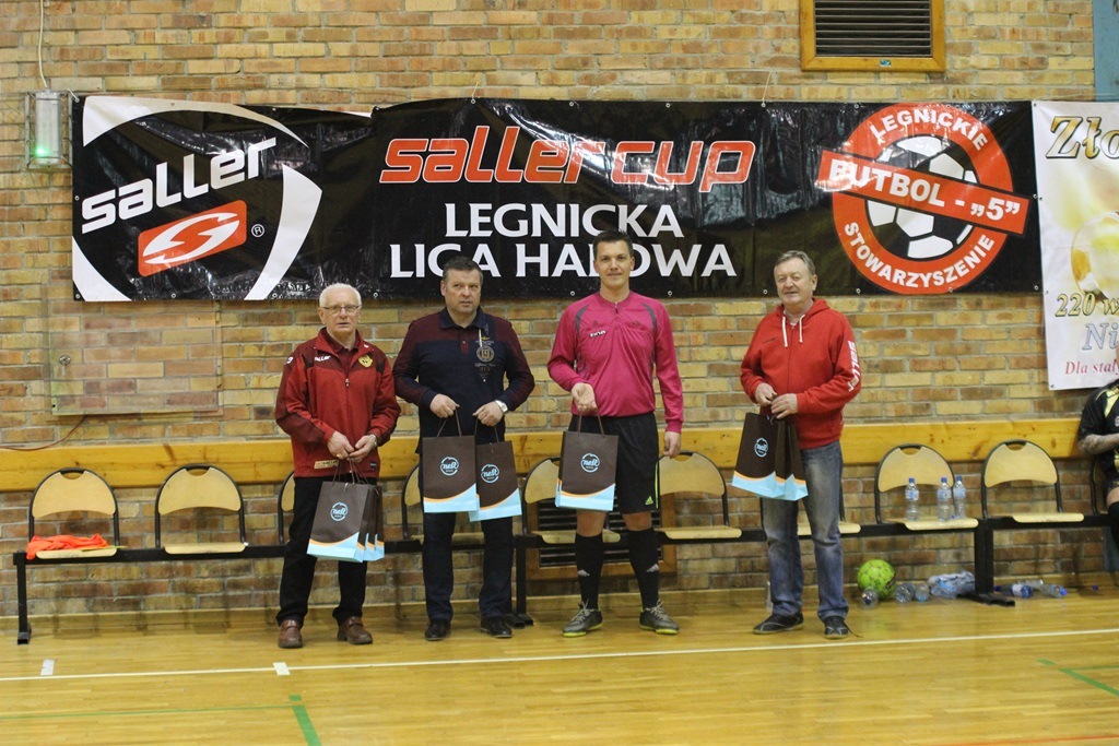 1. LLH: Fire włączył się do walki o futsalowe mistrzostwo