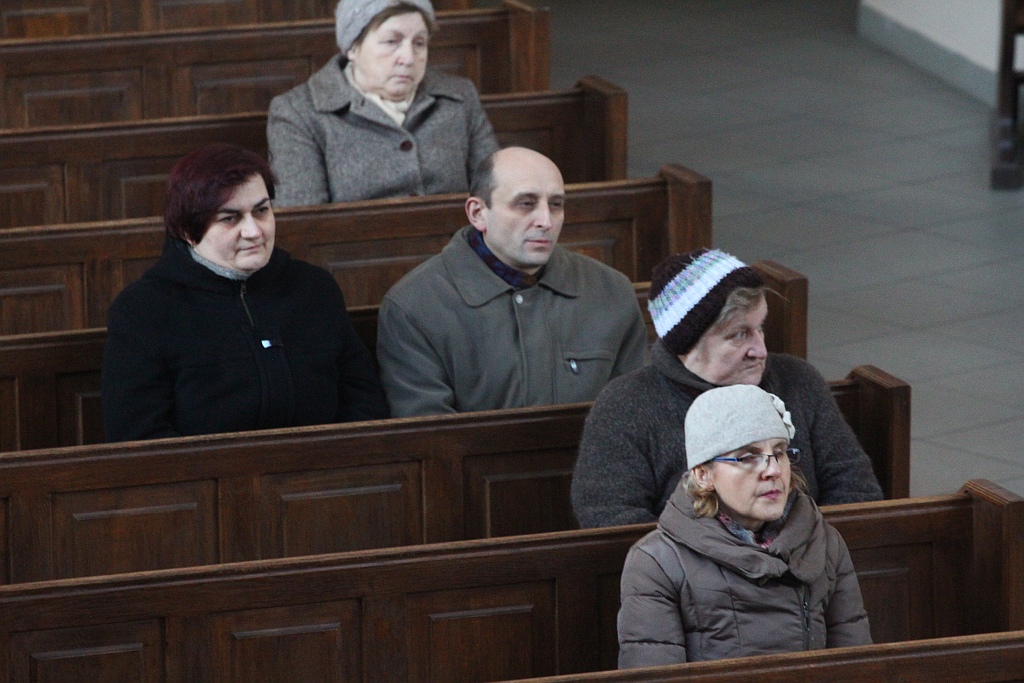 W kościele na Koperniku śpiewali kolędy z chórem Canticum Novum