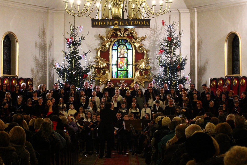 Najpiękniejsze kolędy i pastorałki w kościele na Piekarach