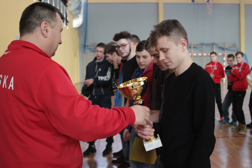 Juniorski puchar wójta gminy Kunice dla Ikara Miłogostowice