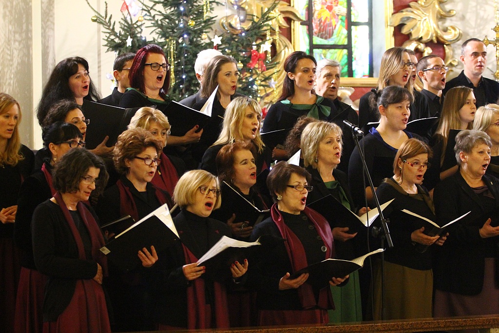 Najpiękniejsze kolędy i pastorałki w kościele na Piekarach