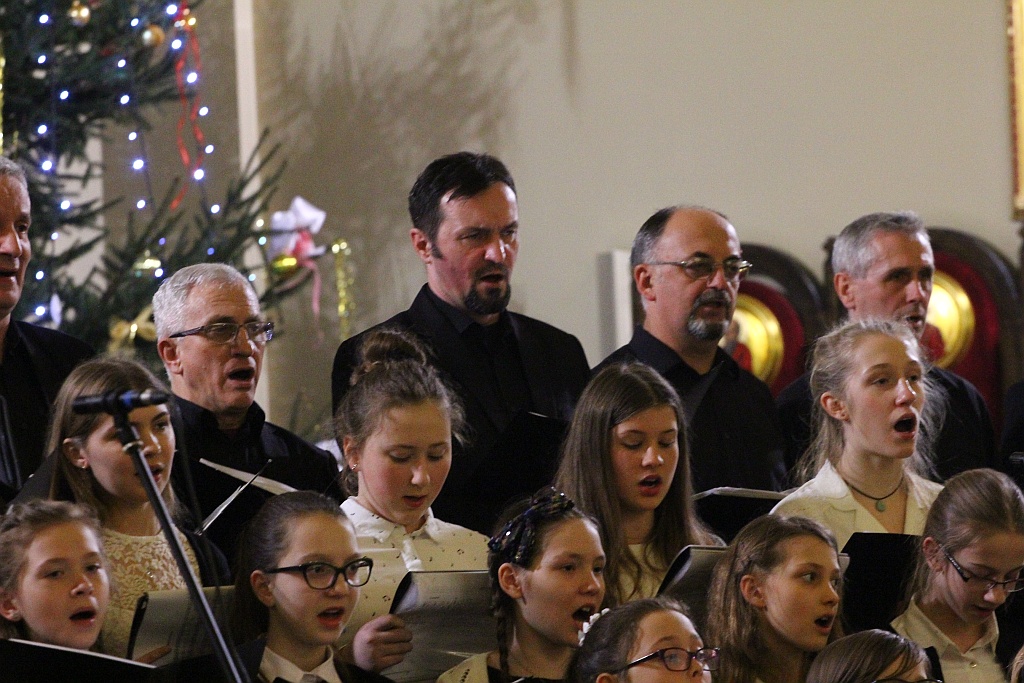 Najpiękniejsze kolędy i pastorałki w kościele na Piekarach