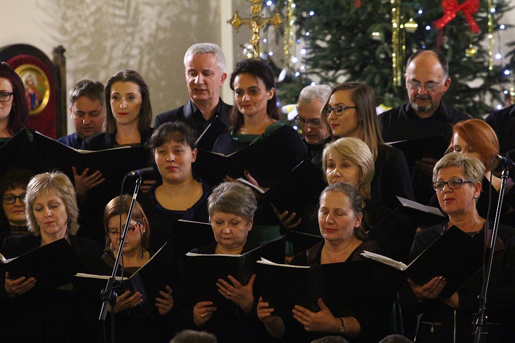 Najpiękniejsze kolędy i pastorałki w kościele na Piekarach