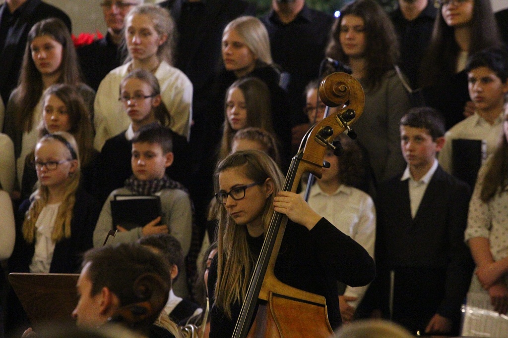 Najpiękniejsze kolędy i pastorałki w kościele na Piekarach