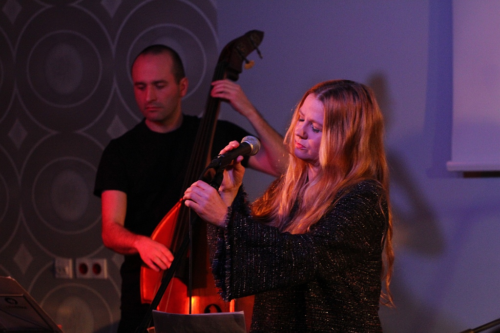 Ela Dębska zaśpiewała Cohena na Witelon Music Night