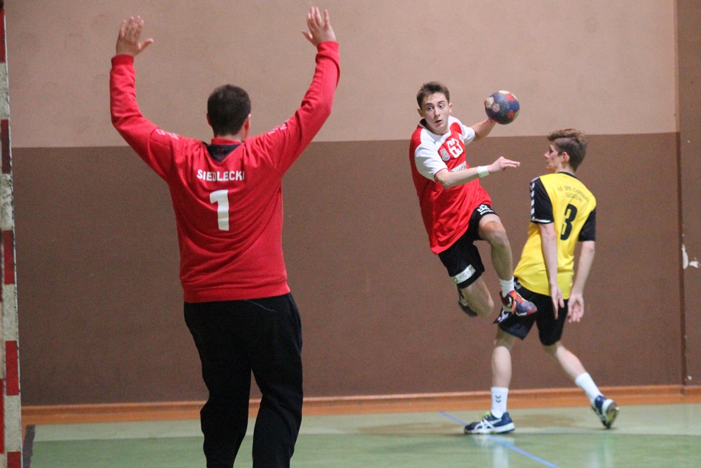 Juniorzy młodsi Siódemki Miedź coraz bliżej mistrzostwa