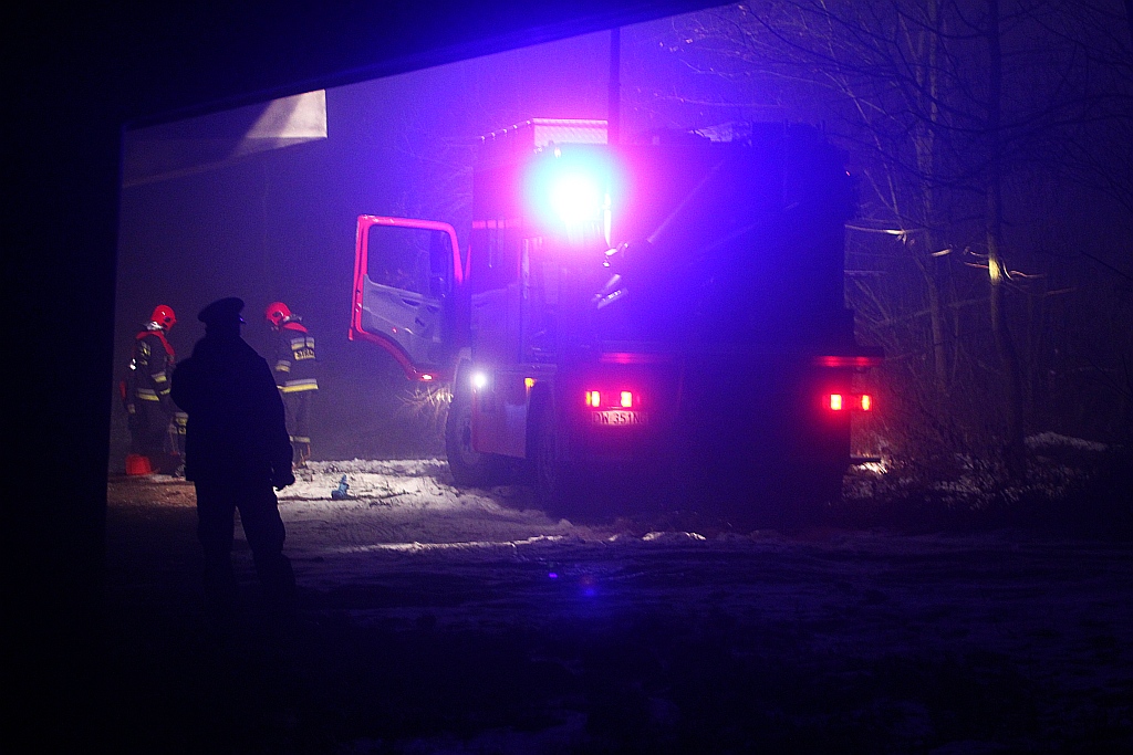 Samochód ze zwłokami znaleziony w Kaczawie pod Prochowicami