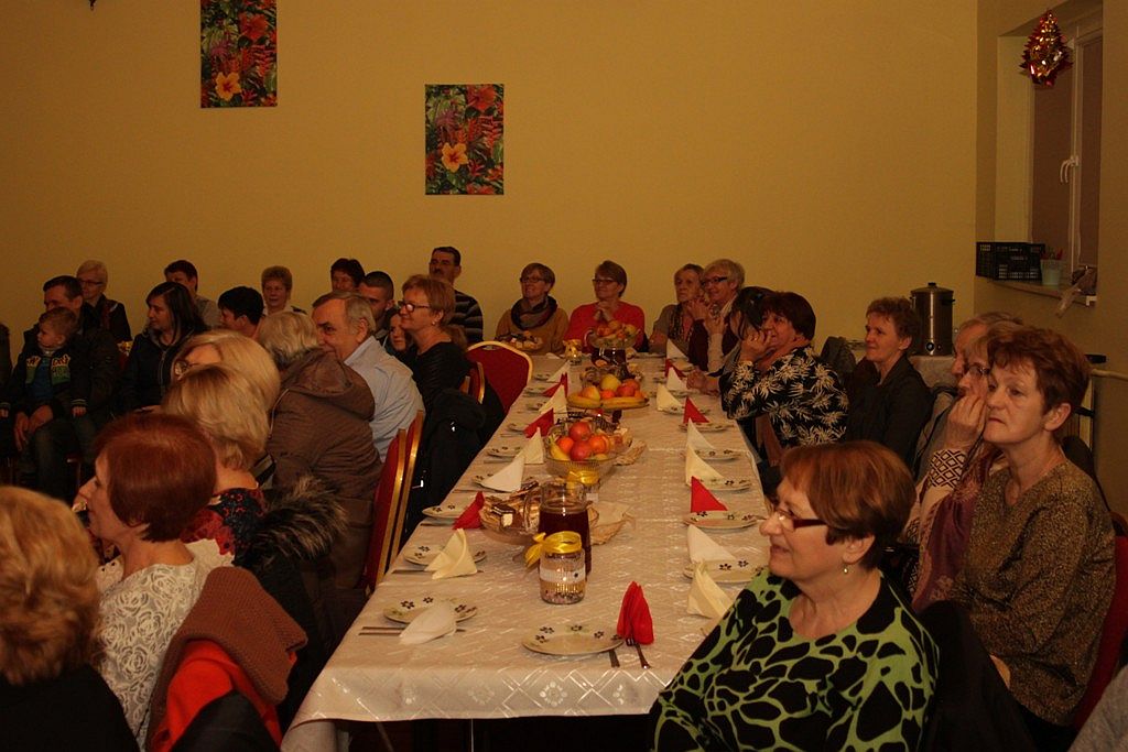 Słodki Dzień Babci i Dziadka odbył się w Rosochatej