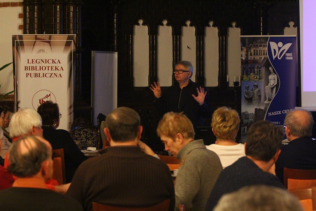 Morawiec&Piaskowski rozpoczęli nowy cykl gawęd po legnicku