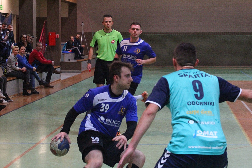Porażka Dziewiątki Legnica ze Spartą Oborniki Wielkopolskie