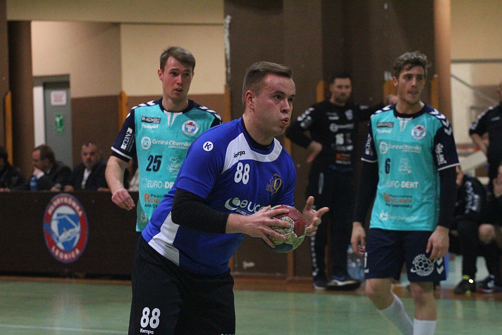 Porażka Dziewiątki Legnica ze Spartą Oborniki Wielkopolskie