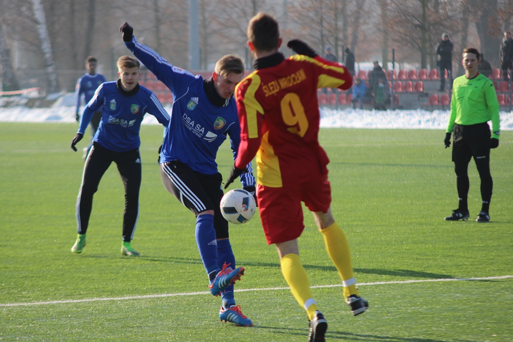 Sparingowe zwycięstwo Miedzi Legnica nad Ślęzą Wrocław