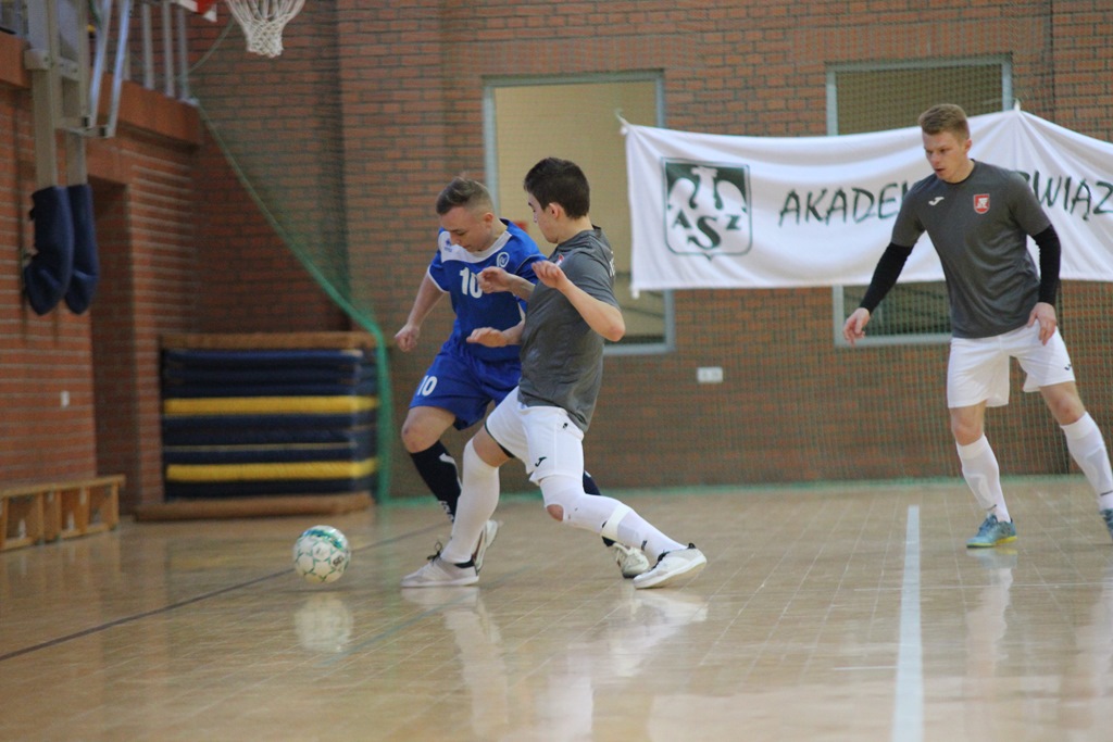 Futsalowcy PWSZ Legnica zakończyli grę w AMP w grupie