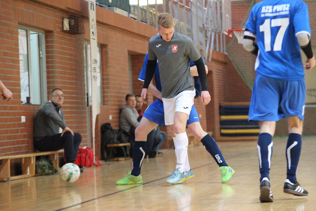 Futsalowcy PWSZ Legnica zakończyli grę w AMP w grupie