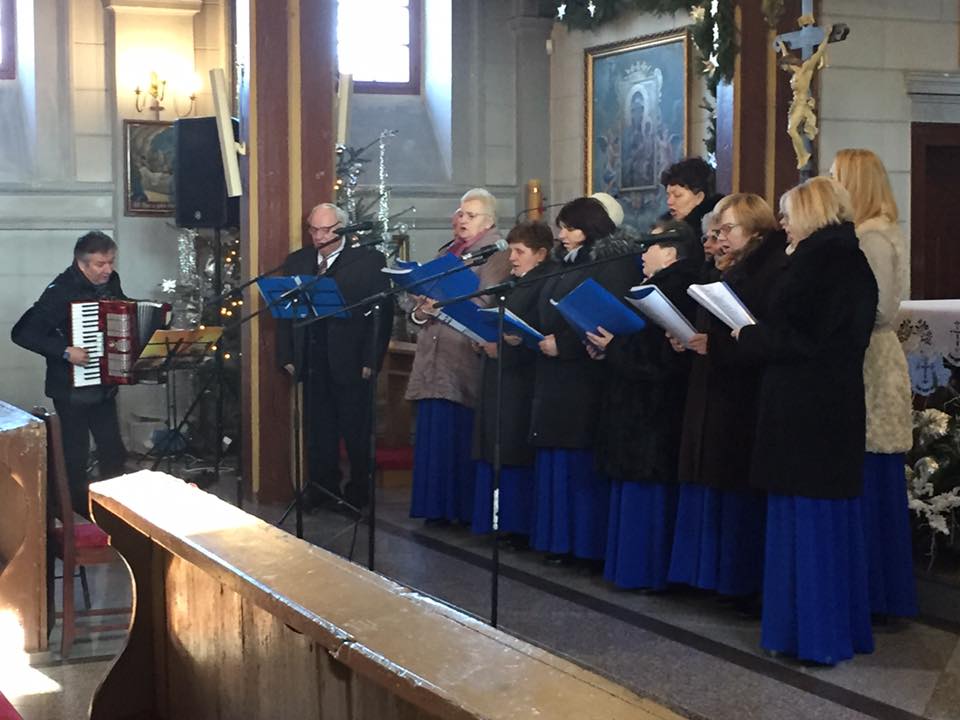 Mieszkańcy Koskowic wspólnie śpiewali kolędy i pastorałki