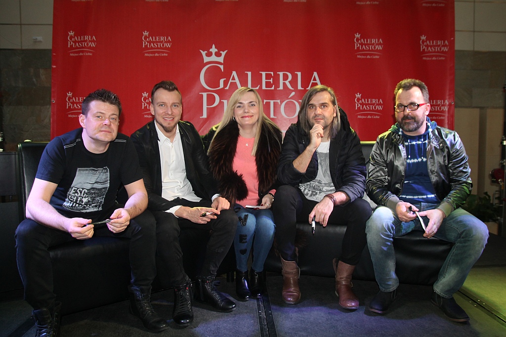 Muzycy z Feel spotkali się z legniczanami w Galerii Piastów
