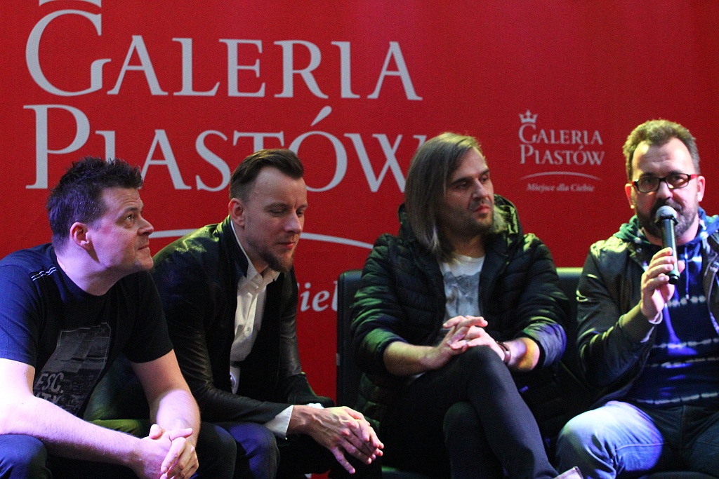 Muzycy z Feel spotkali się z legniczanami w Galerii Piastów
