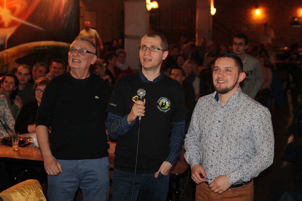 Zaśpiewali Charytatywne Karaoke dla Oli w Kręgielni Kometa