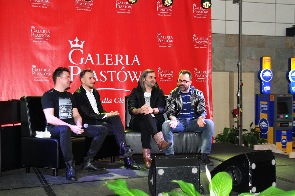 Muzycy z Feel spotkali się z legniczanami w Galerii Piastów
