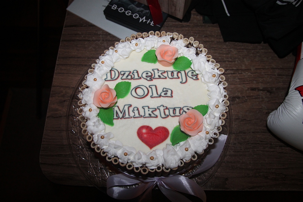 Zaśpiewali Charytatywne Karaoke dla Oli w Kręgielni Kometa