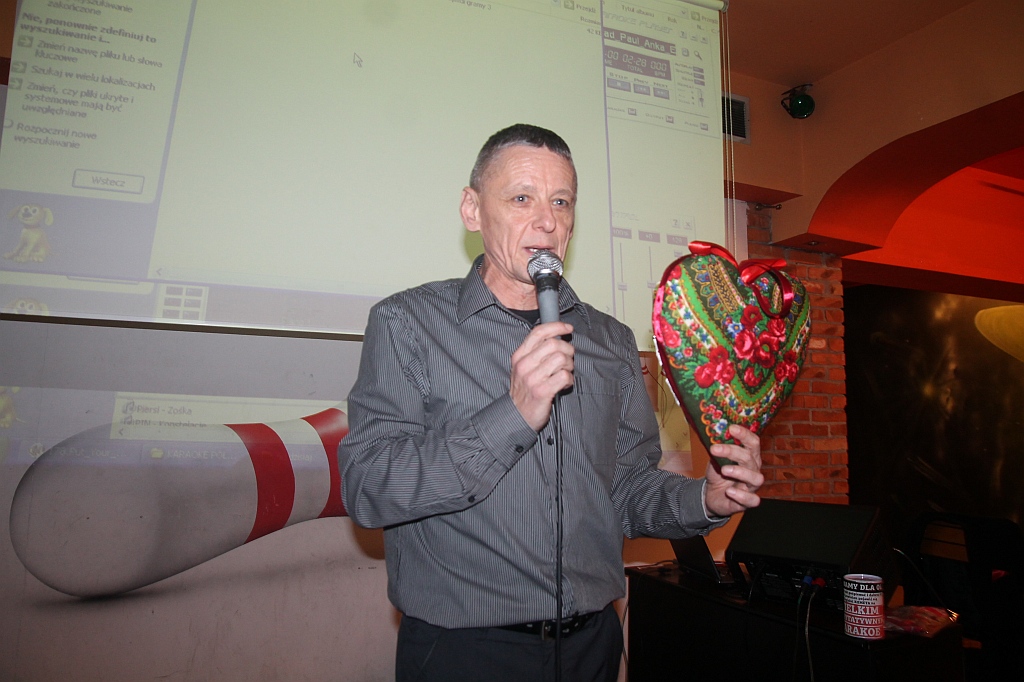 Zaśpiewali Charytatywne Karaoke dla Oli w Kręgielni Kometa
