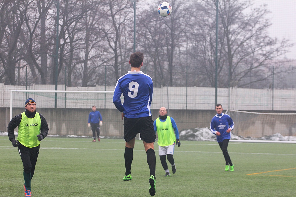 Piłkarze Konfeksu Legnica przegrali sparing z Odrą Ścinawa