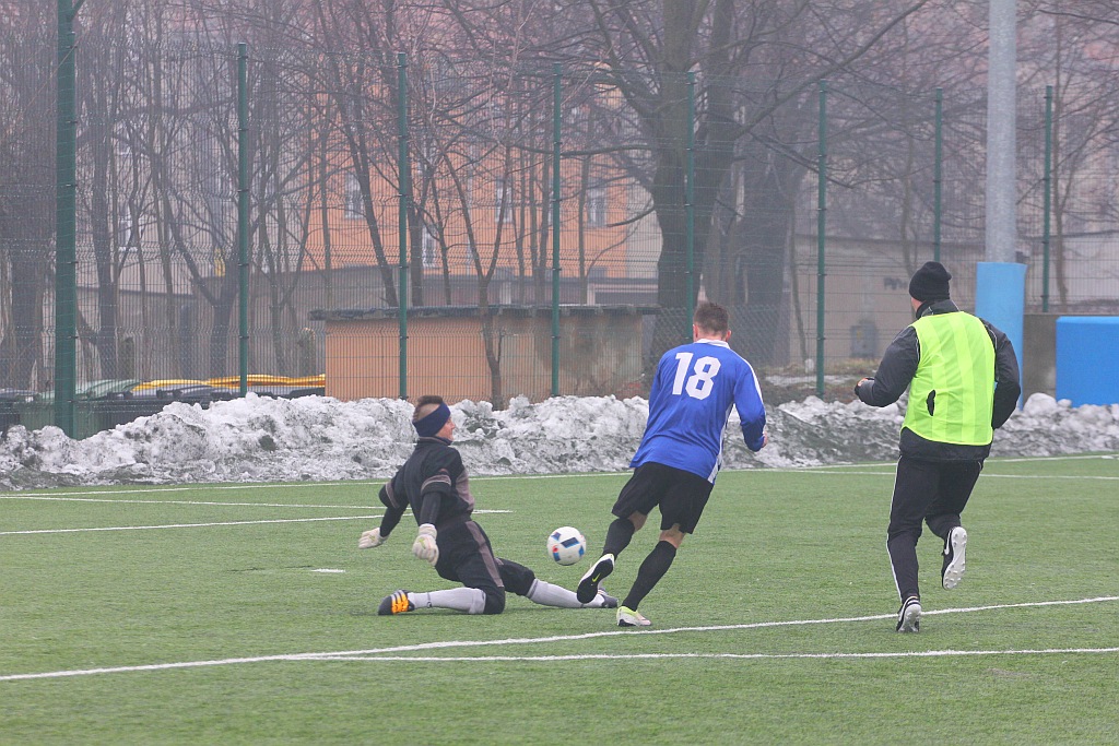Piłkarze Konfeksu Legnica przegrali sparing z Odrą Ścinawa